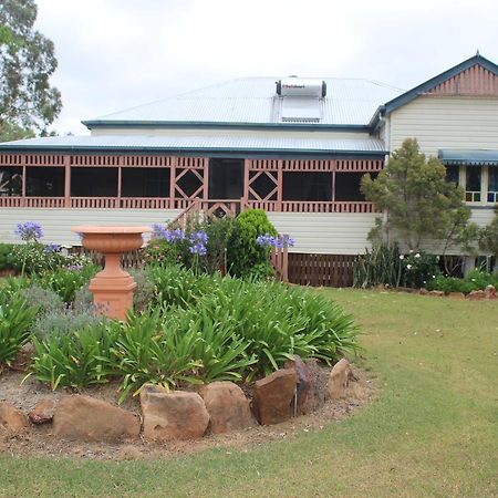 Rosebank Homestead And Farmstay Dalby Ngoại thất bức ảnh
